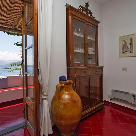 In Lipari (Isola Lipari)